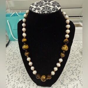 Elegant Pearl and Brown Beaded Necklace